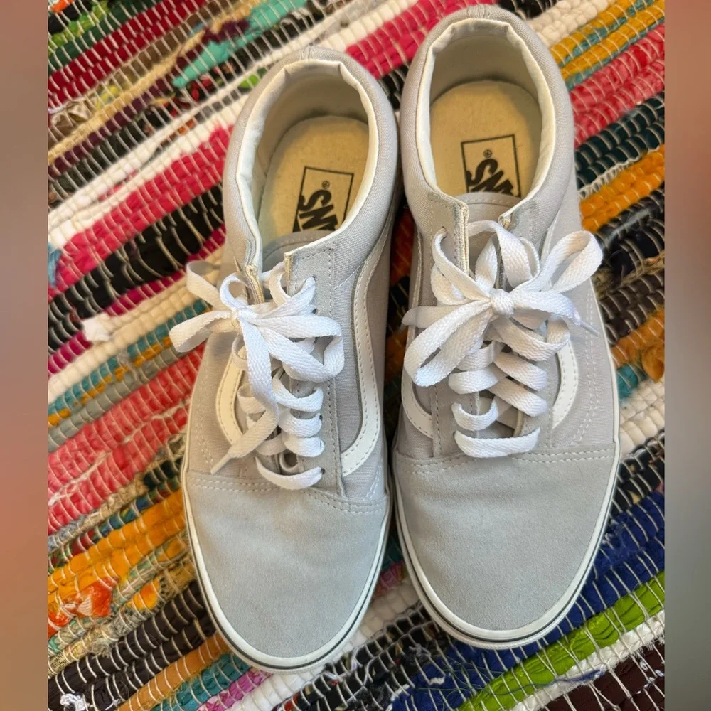 Vans NWOT Old Skool Gray, Dawn & White Shoes Size US9 Women’s 7 Mens - Picture 1 of 6